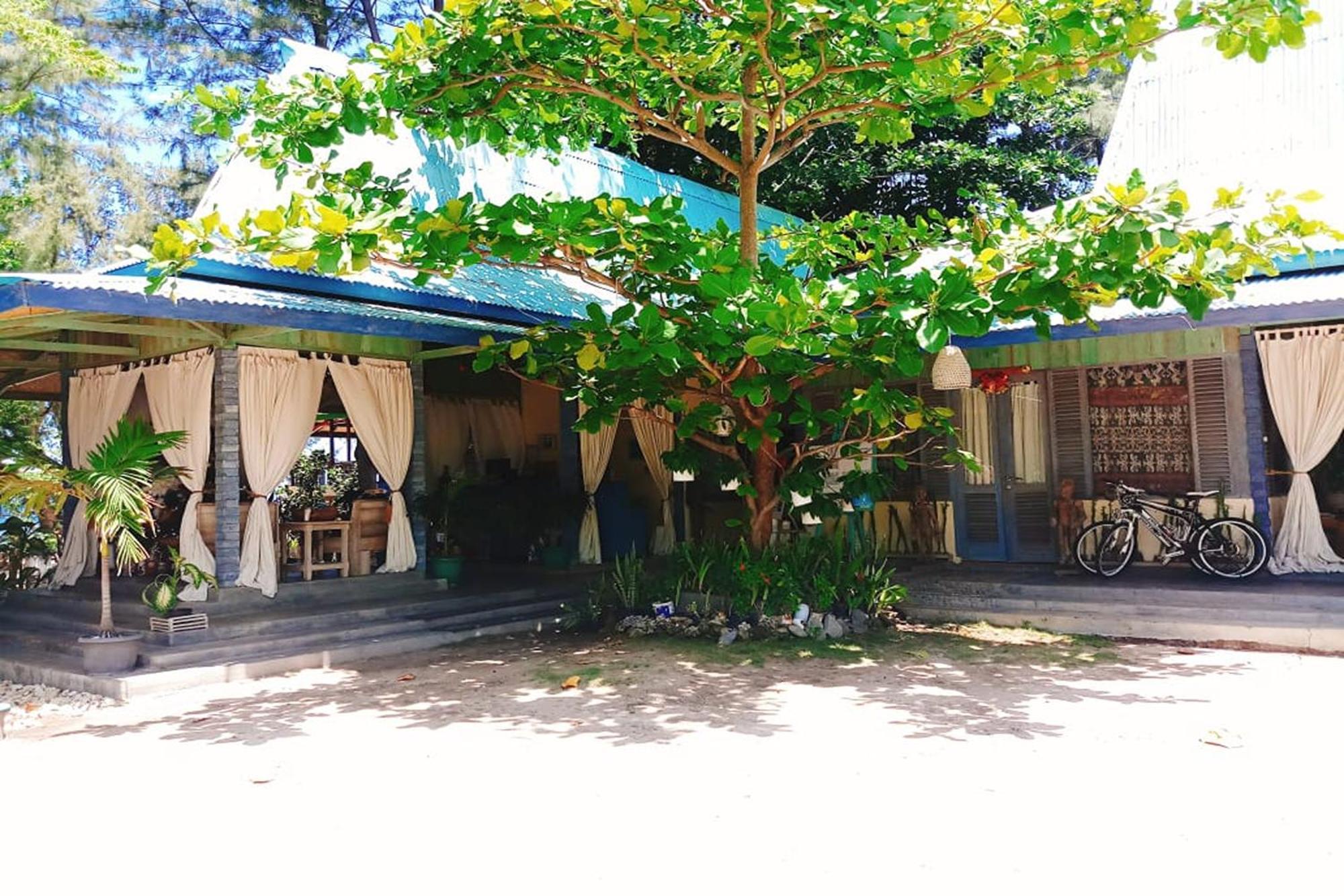 Cemara Beachfront Suite Mondu Buitenkant foto