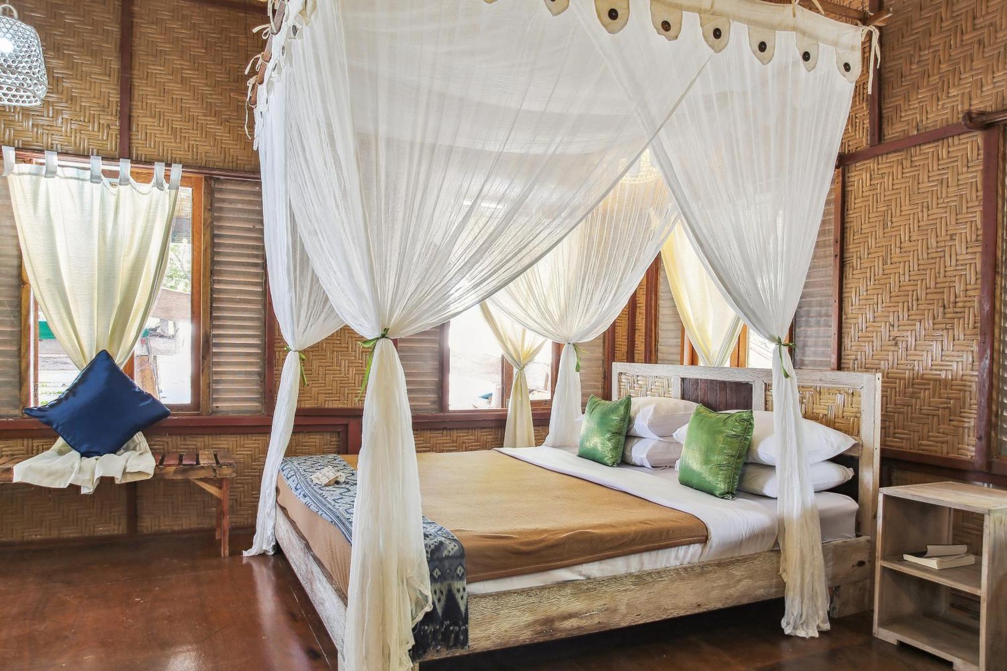 Cemara Beachfront Suite Mondu Buitenkant foto